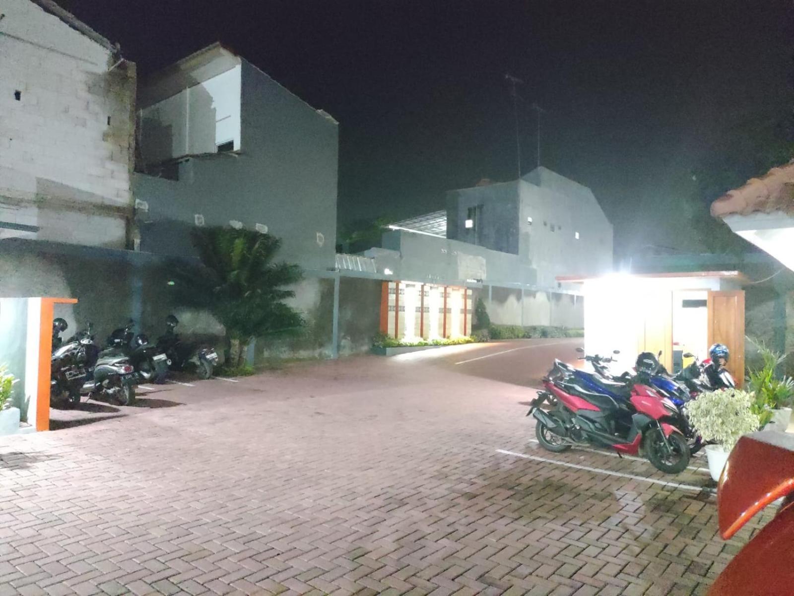 Hotel Cibening Purwakarta Εξωτερικό φωτογραφία