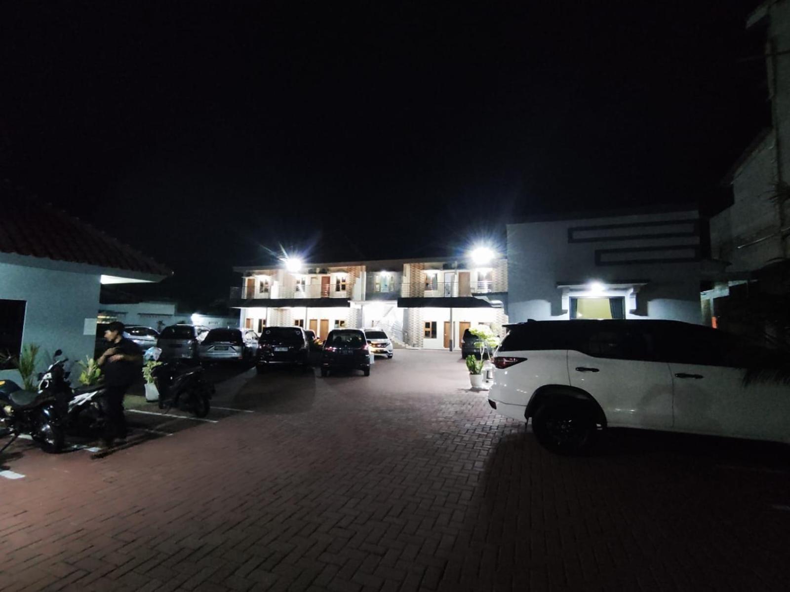 Hotel Cibening Purwakarta Εξωτερικό φωτογραφία