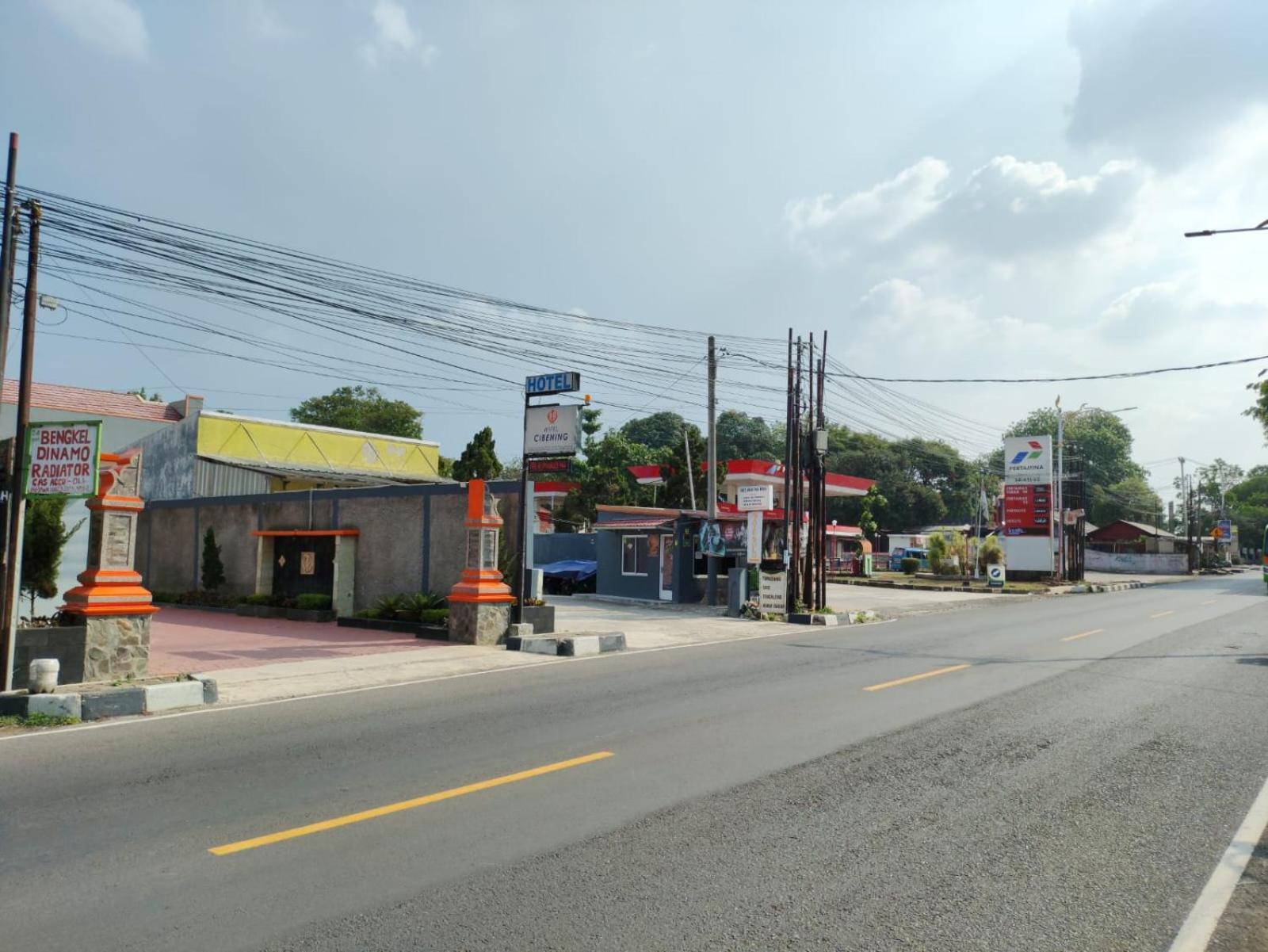 Hotel Cibening Purwakarta Εξωτερικό φωτογραφία