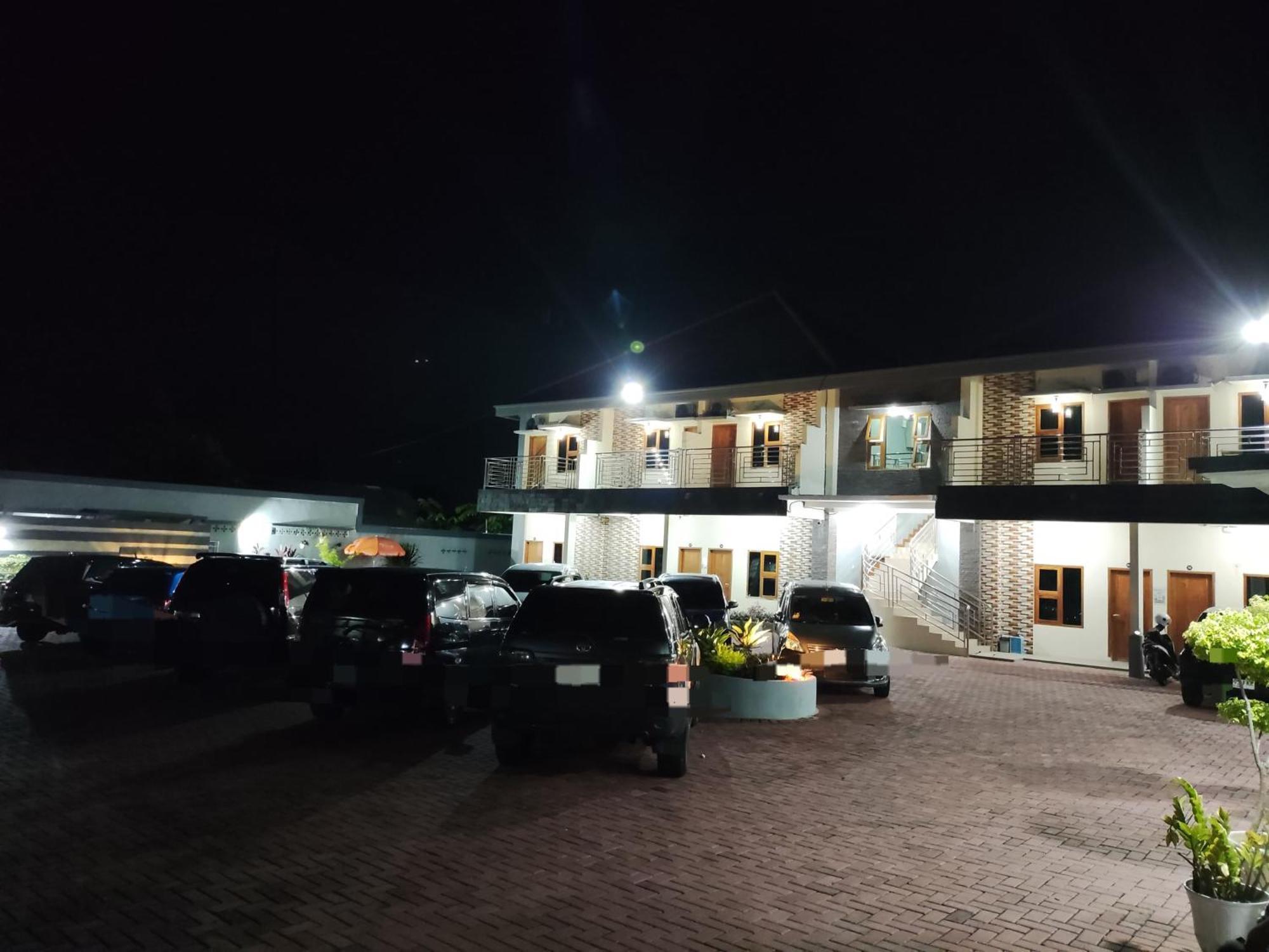 Hotel Cibening Purwakarta Εξωτερικό φωτογραφία