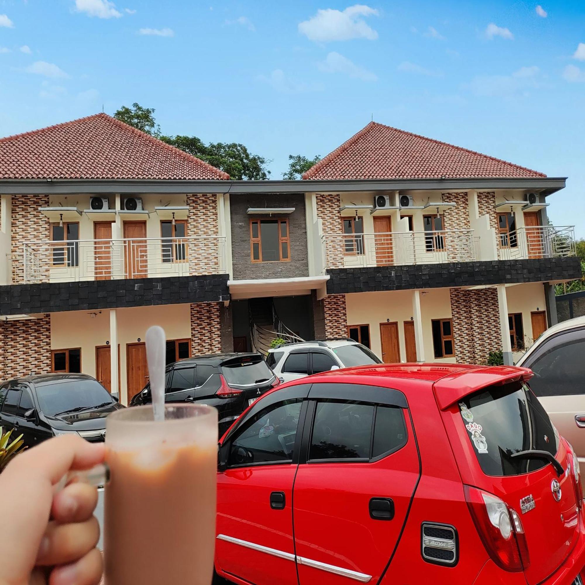Hotel Cibening Purwakarta Εξωτερικό φωτογραφία