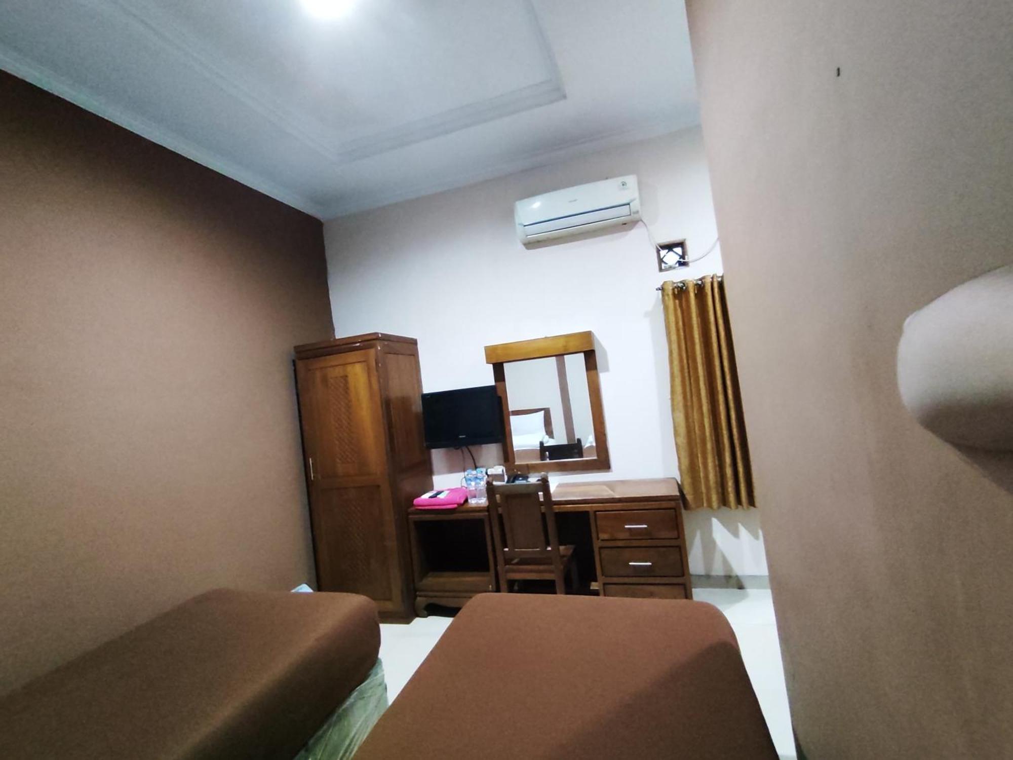 Hotel Cibening Purwakarta Εξωτερικό φωτογραφία